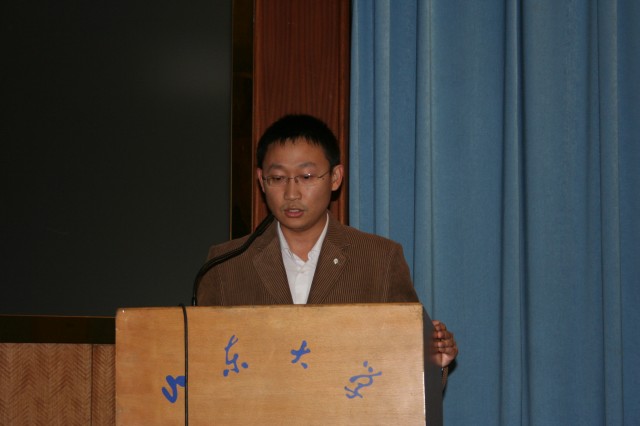 山东大学2008年全国博士生学术论坛圆满闭幕